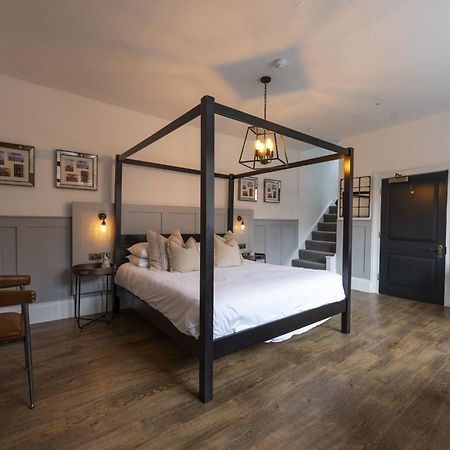Tavern Townhouse Henley-on-Thames ภายนอก รูปภาพ